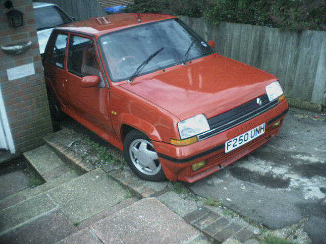 Original Renault 5 Turbo Fetches 72 000 On Ebay Carscoops