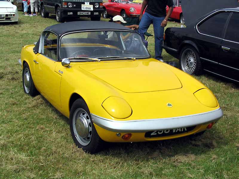 Uxbridge Auto Show 18.7.04 part 3