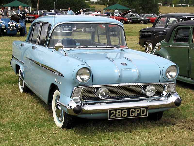 Uxbridge Auto Show 18.7.04 part 3